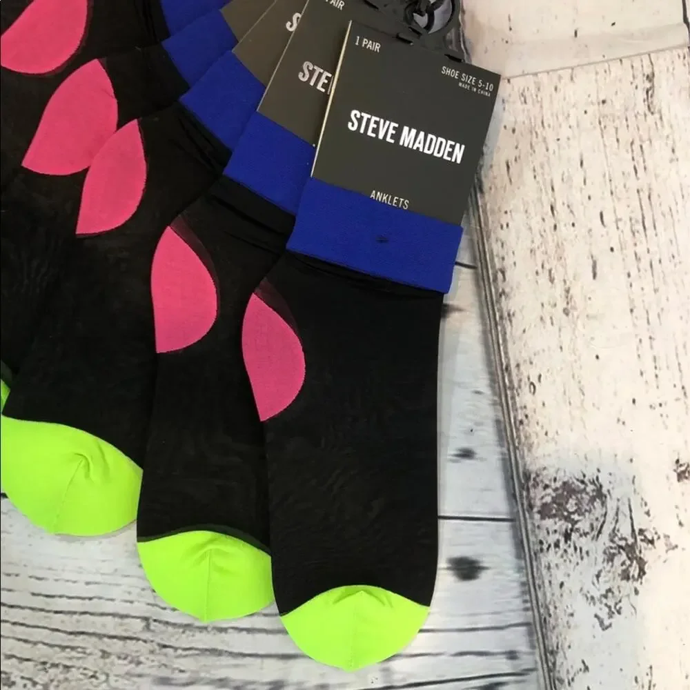 NWT Steve Madden Retro 70's  colorful Disco ankle socks 7 pairs